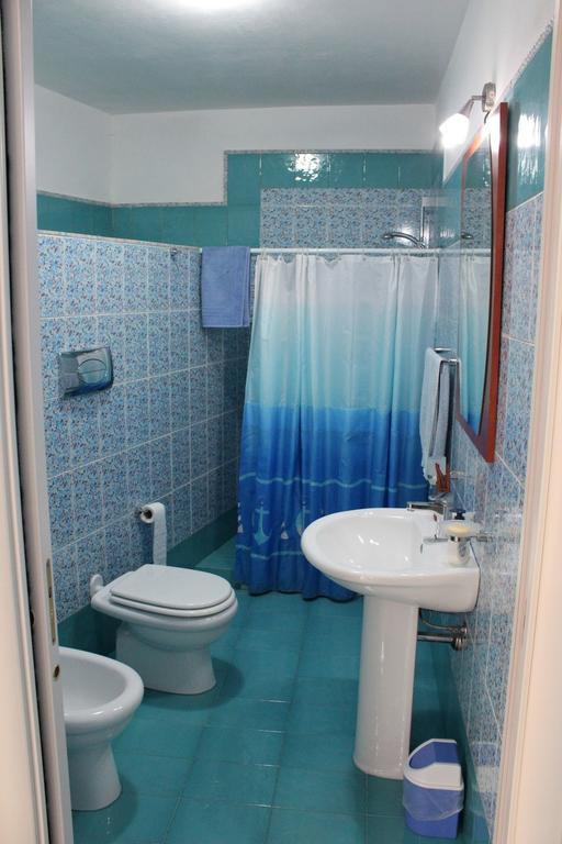 Terrazza Mimosa Apartment เชฟาลู ภายนอก รูปภาพ